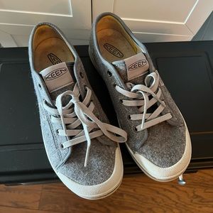 Keen Women’s Elsa Lite Felt Sneakers 9